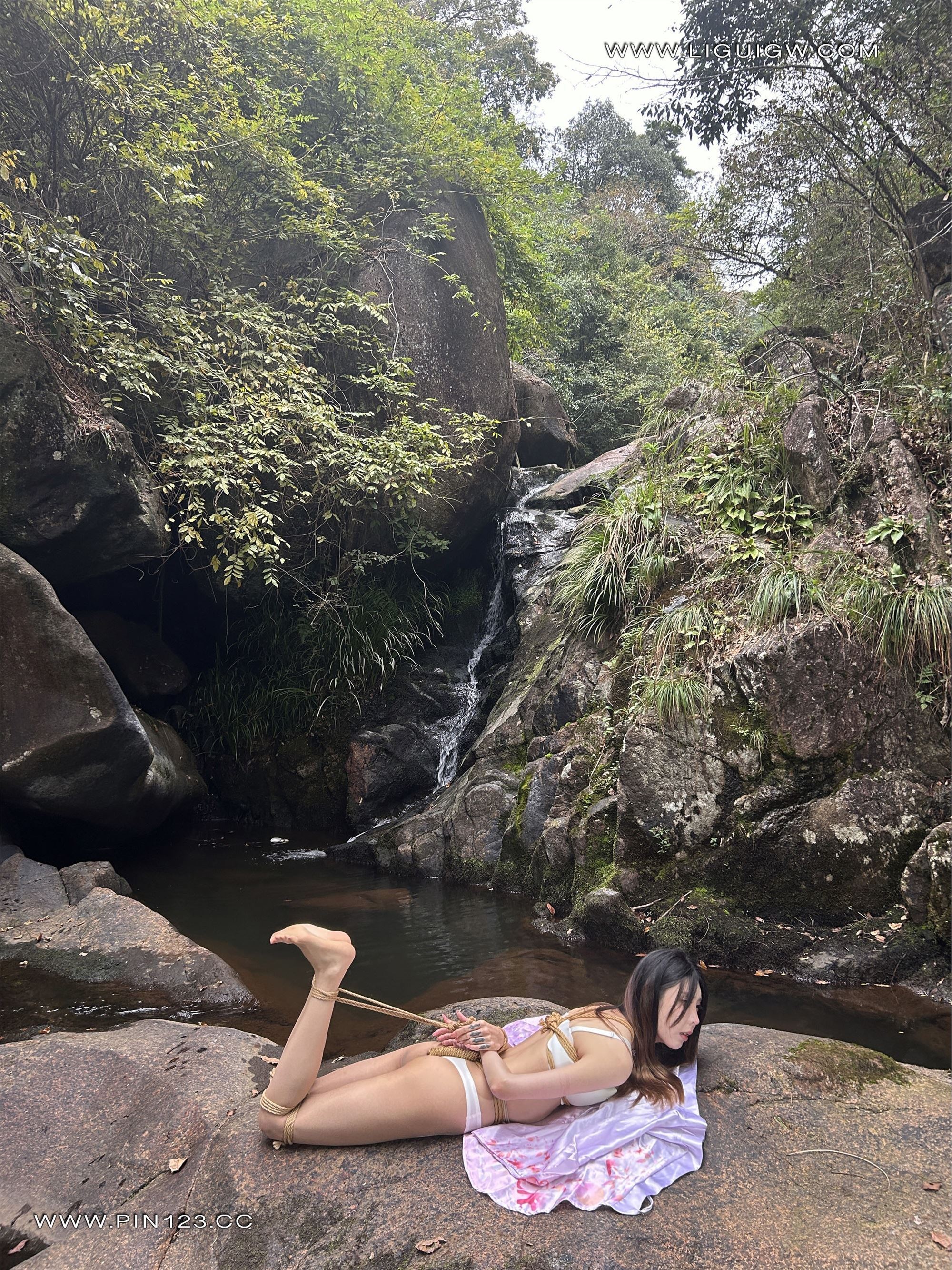 Ligui丽柜  2024.11.14 日本旅拍3 兔子